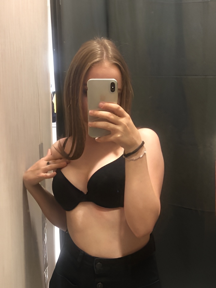 Хельга привлекальеная девушка из Суровикино цена от 4000 руб