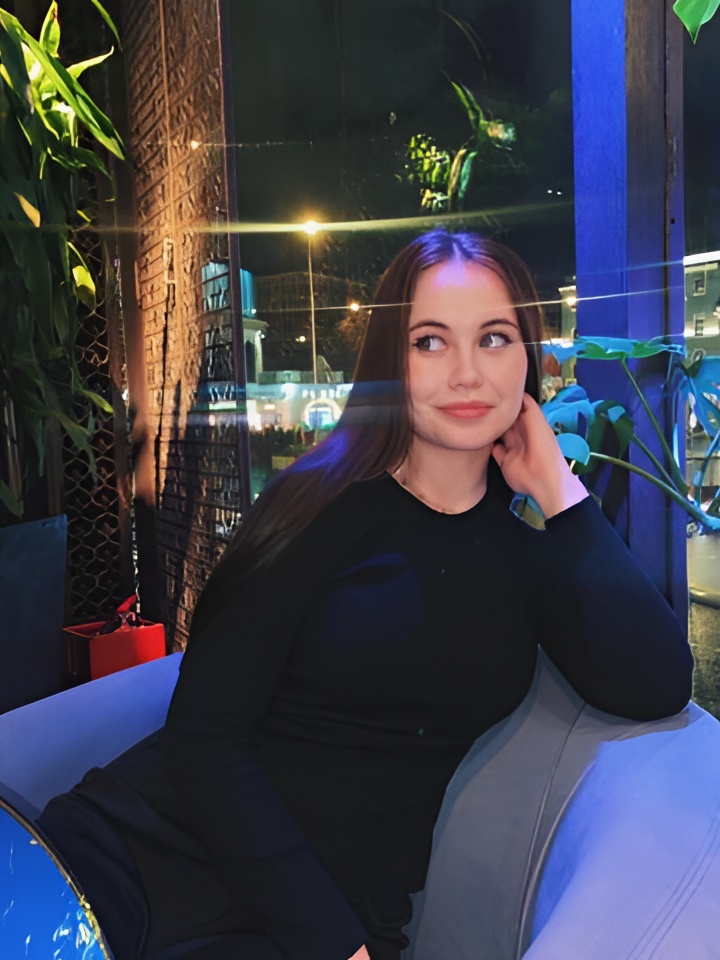 Софи привлекальеная девушка из Суровикино цена от 3000 руб