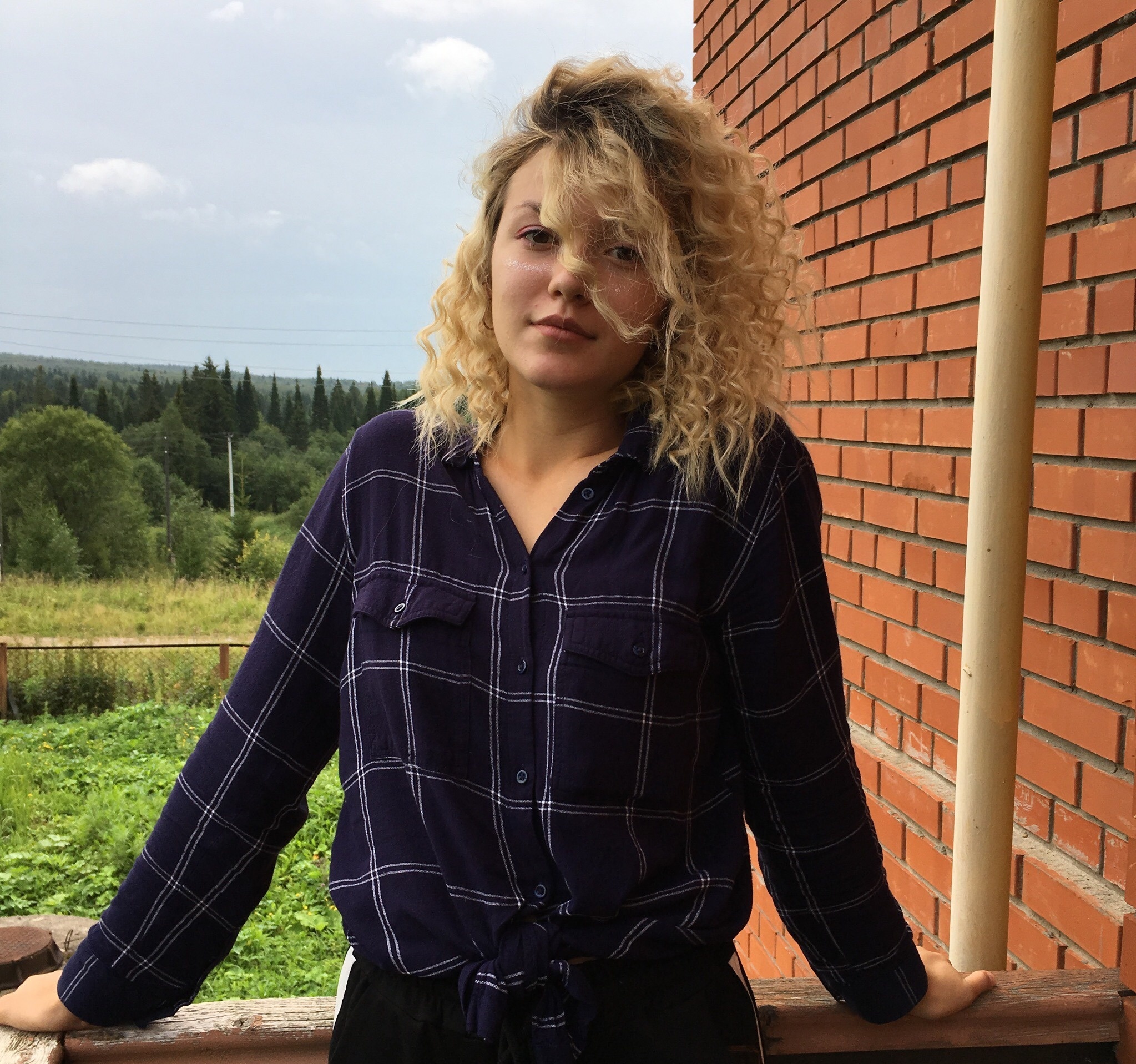 Марина привлекальеная девушка из Суровикино цена от 3000 руб