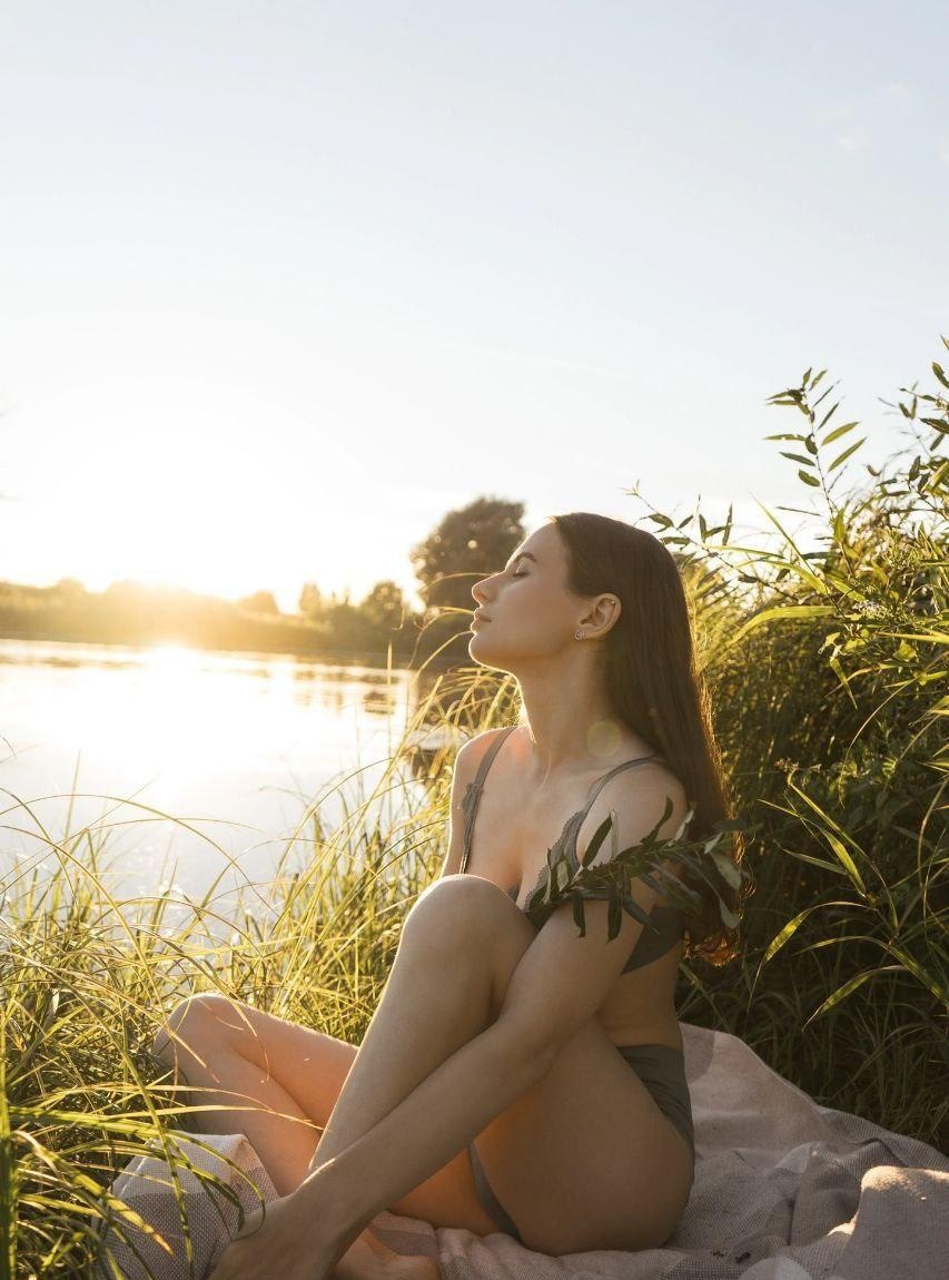 Габриэлла привлекальеная девушка из Суровикино цена от 5000 руб