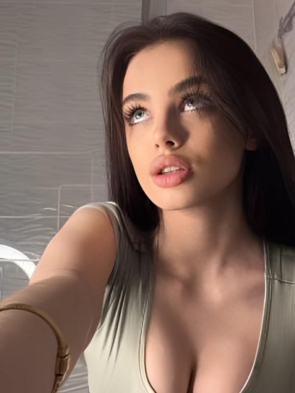 Анфиса привлекательная девушка из Суровикино цена от 1500 руб