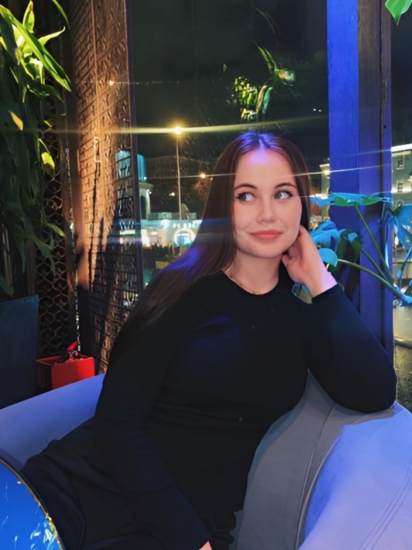 Софи привлекательная девушка из Суровикино цена от 3000 руб