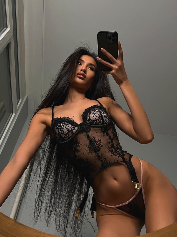 Ксюха привлекательная девушка из Суровикино цена от 10000 руб