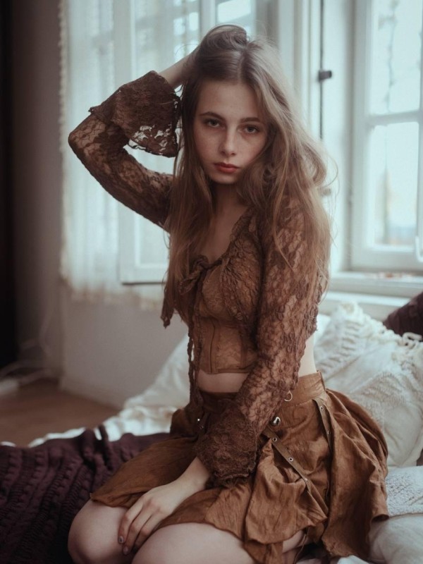 Лана привлекательная девушка из Суровикино цена от 6000 руб