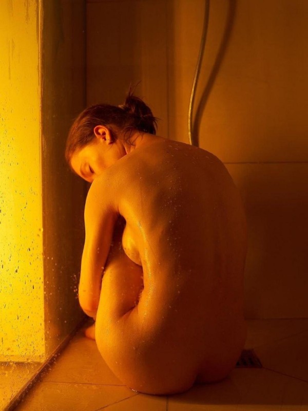 Лена привлекательная девушка из Суровикино цена от 6000 руб